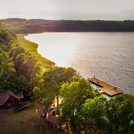 Riw Male Swory - Plywajacy Houseboat I Drewniane Station touristique Male Swornegacie