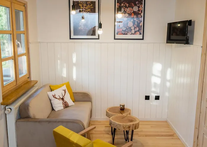 度假村 Riw Male Swory - Plywajacy Houseboat I Drewniane Male Swornegacie