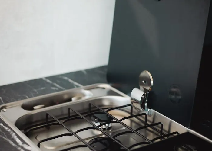 Riw Male Swory - Plywajacy Houseboat I Drewniane 度假村 Male Swornegacie