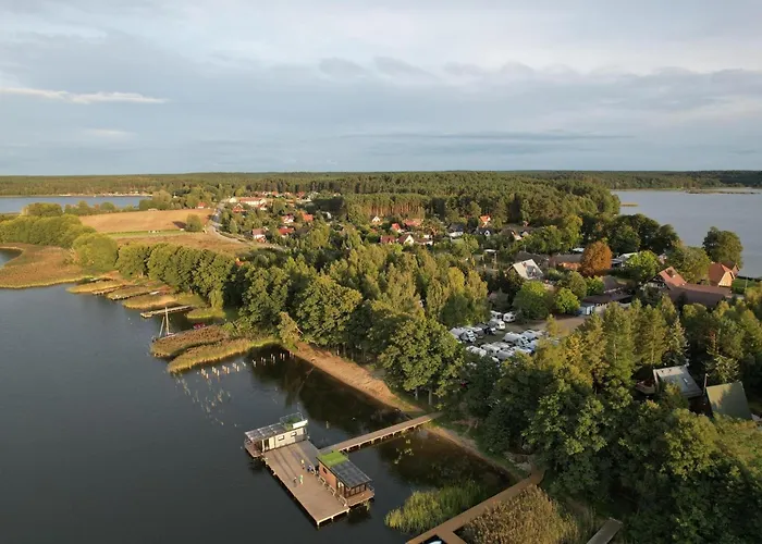 度假村 Riw Male Swory - Plywajacy Houseboat I Drewniane *